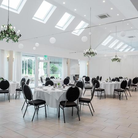 Landhotel Classhof Willich Bagian luar foto
