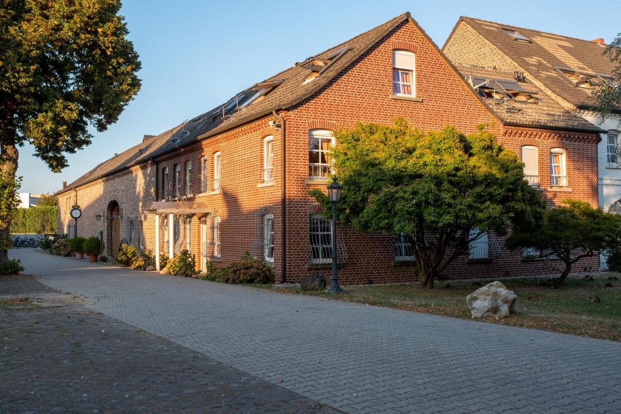 Landhotel Classhof Willich Bagian luar foto